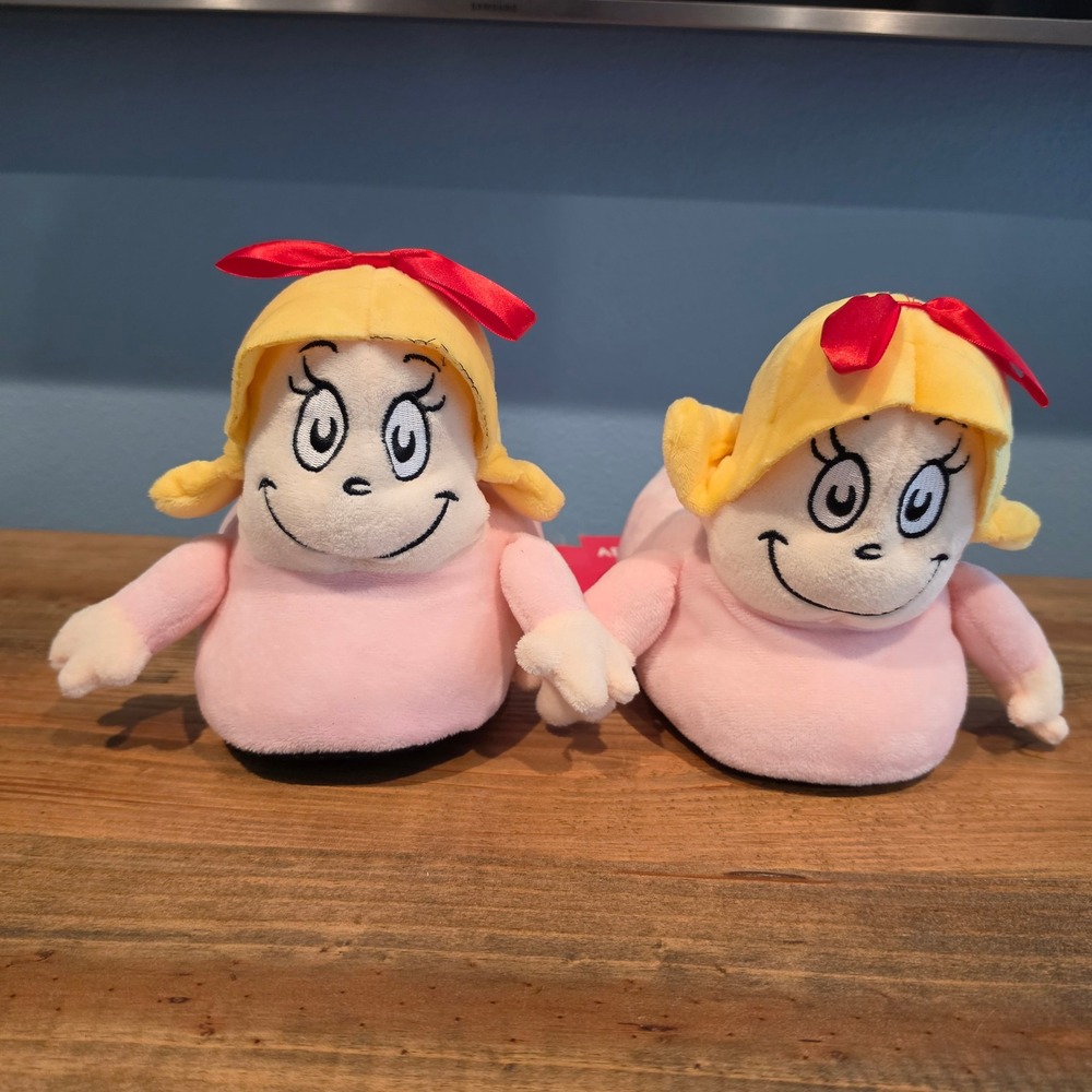 Dr Seuss Womens Cindy Lou Who Plush Slippers Pink Yellow XS/S 5-6